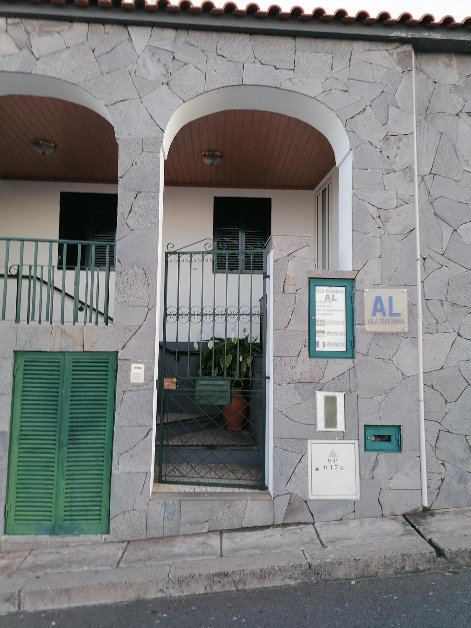 Pensao Residencial Vila Teresinha Funchal  Esterno foto
