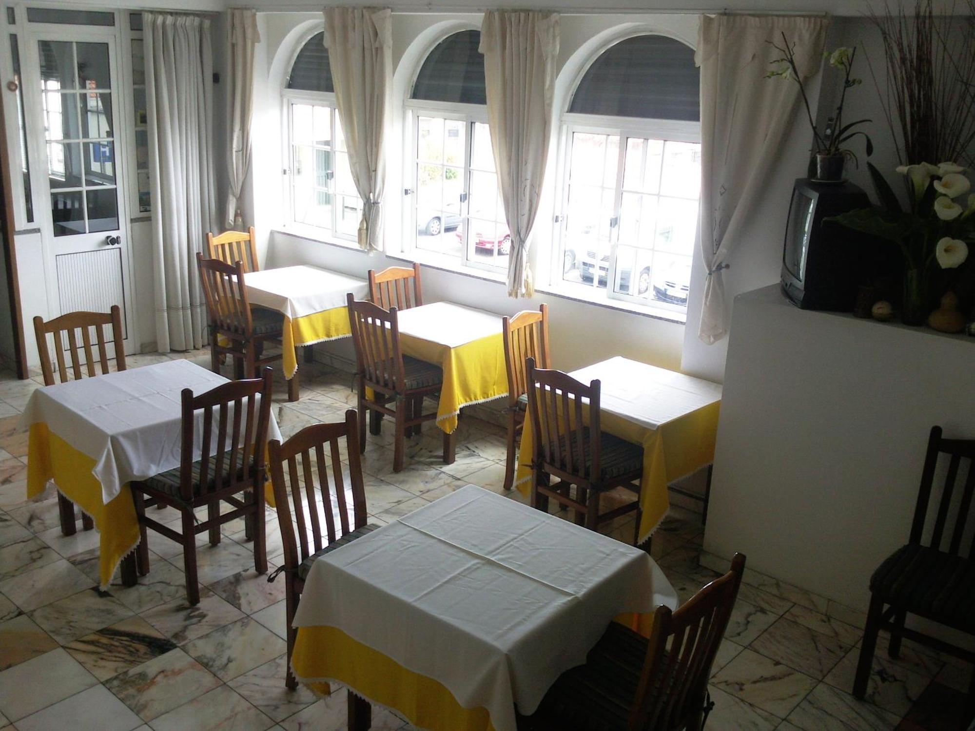Pensao Residencial Vila Teresinha Funchal  Esterno foto