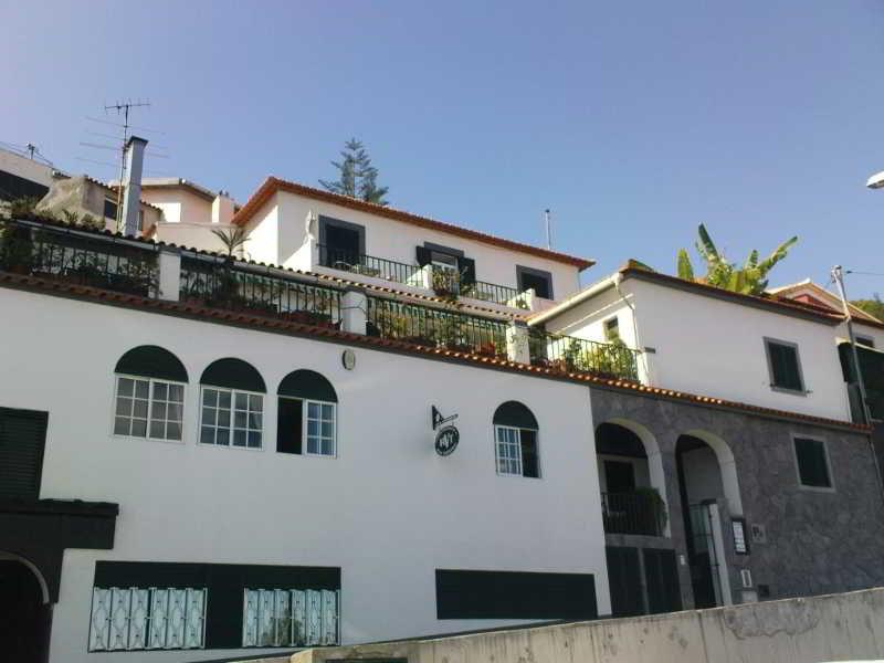 Pensao Residencial Vila Teresinha Funchal  Esterno foto