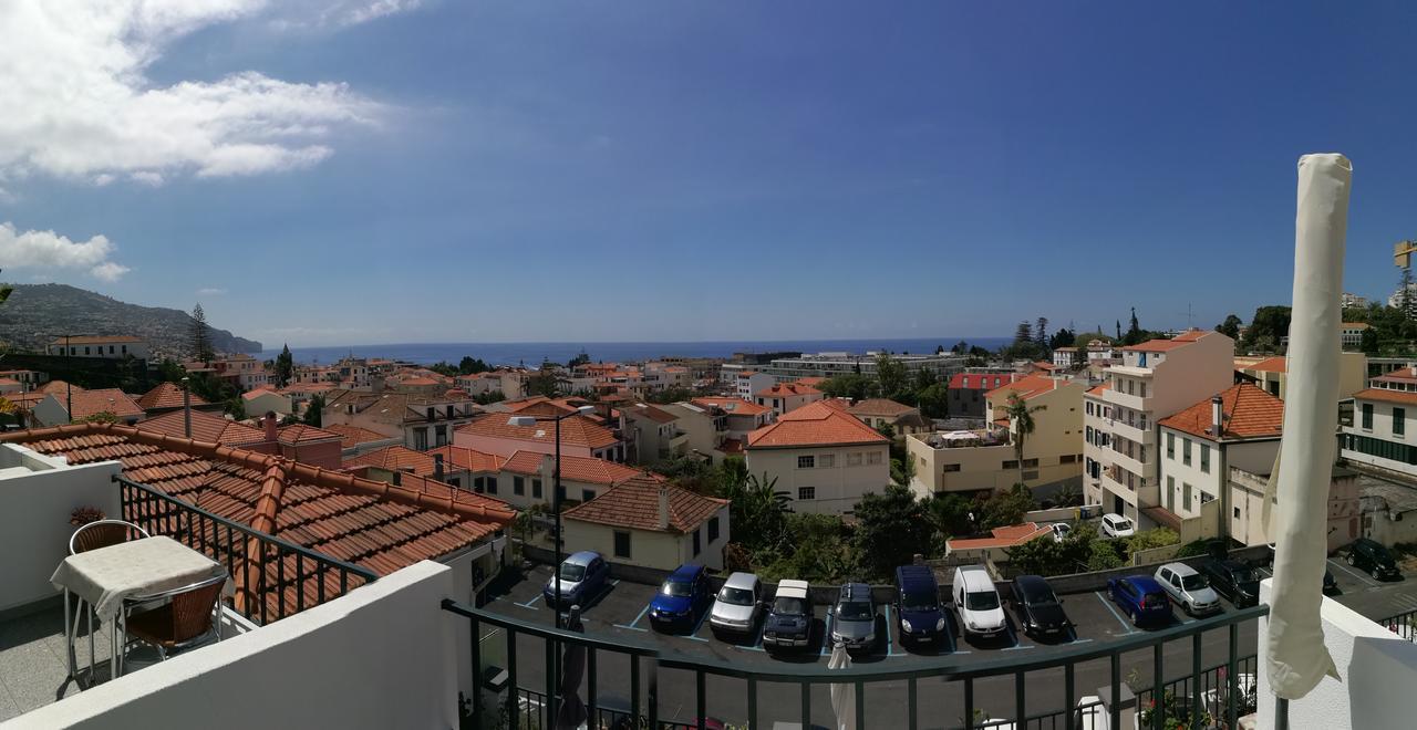 Pensao Residencial Vila Teresinha Funchal  Esterno foto