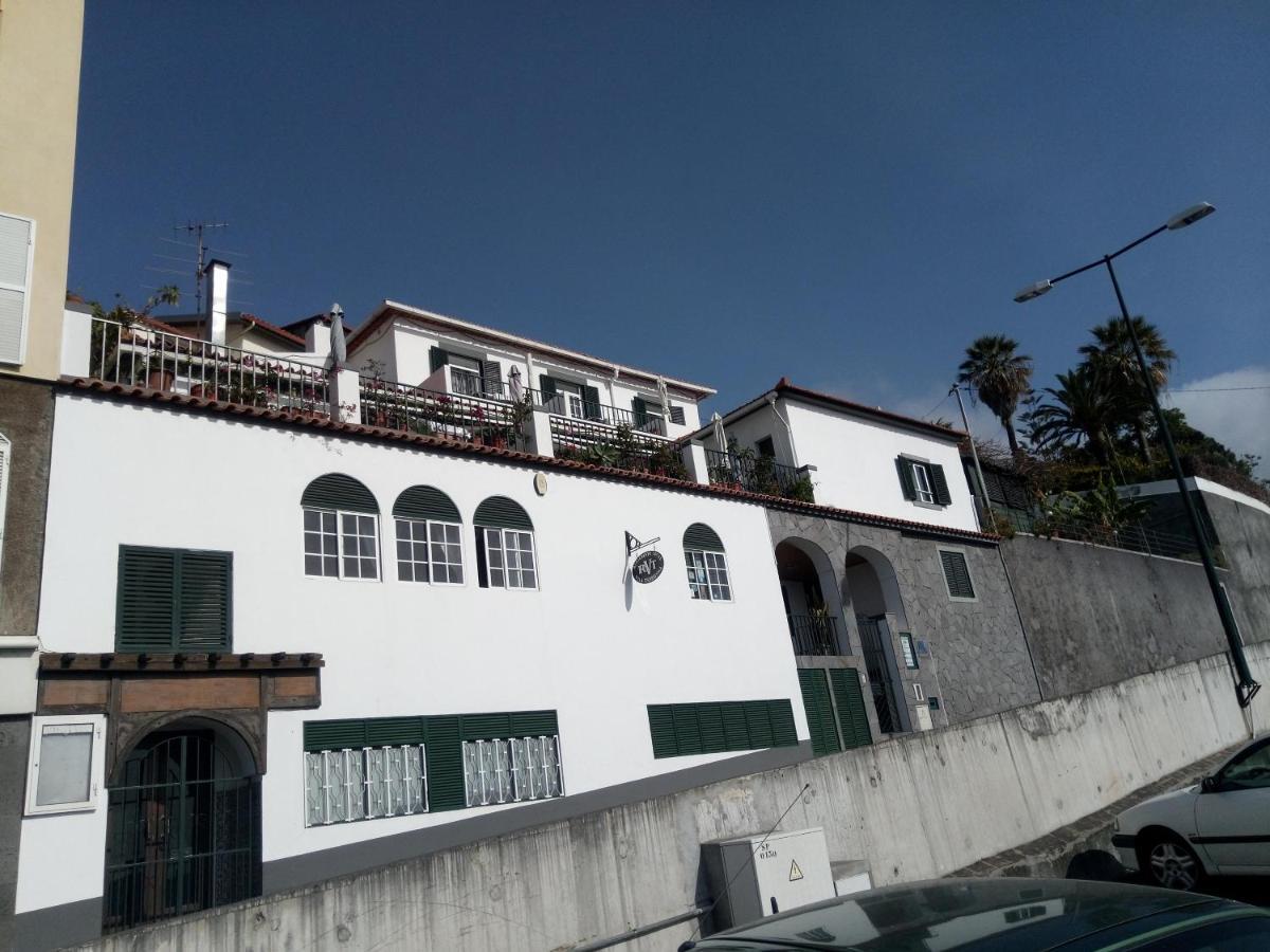 Pensao Residencial Vila Teresinha Funchal  Esterno foto